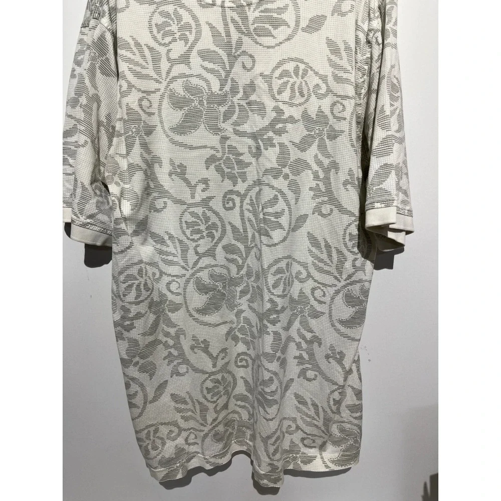 The Skins Game Mens Large Polo Shirt Waffle Knit Scroll Floral Damask Cream Grey